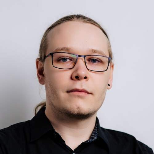 Павел Хозяшев