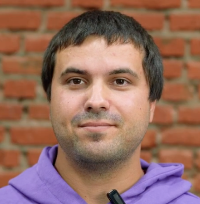 Олег Казаков